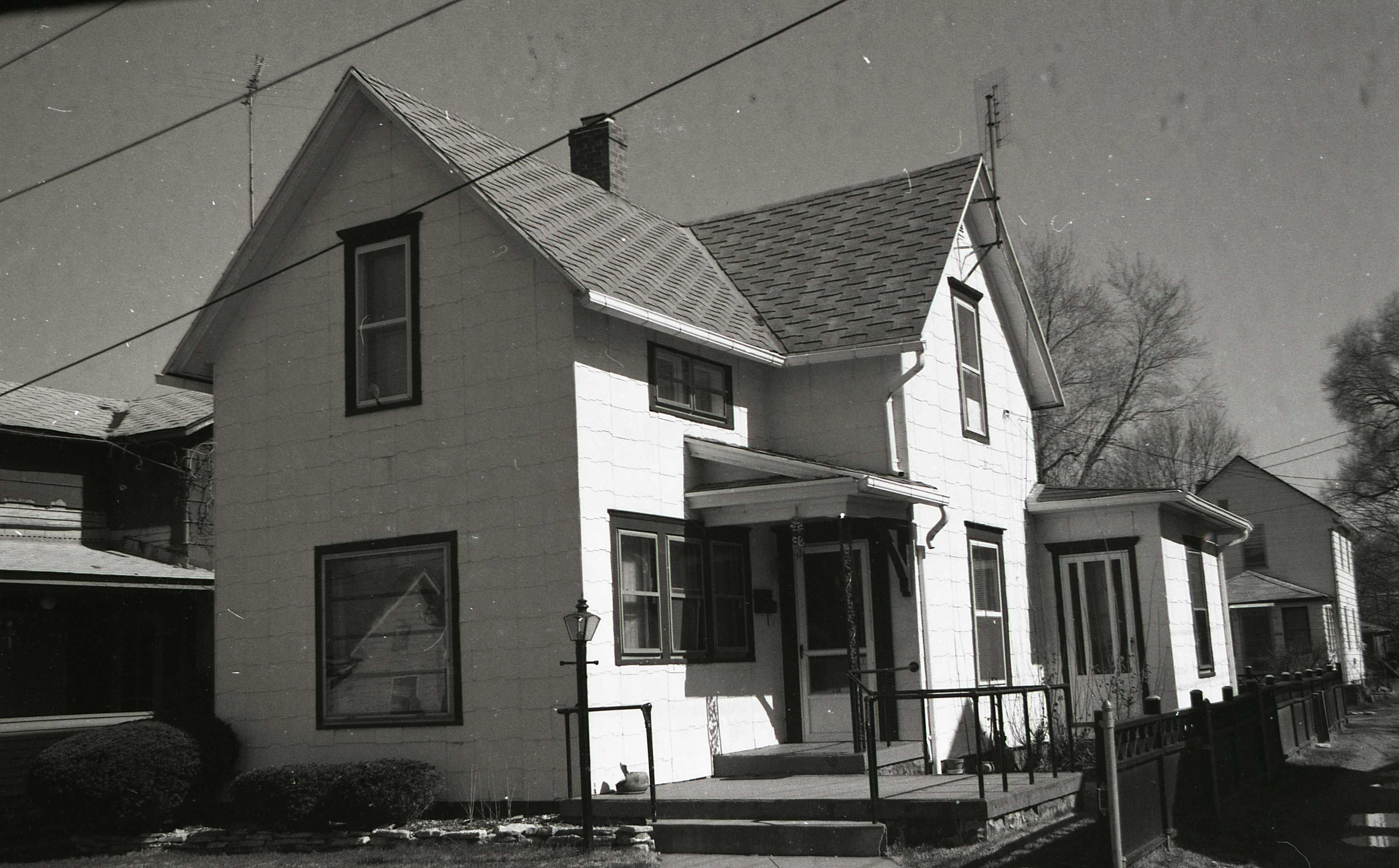 732 Bronson Court